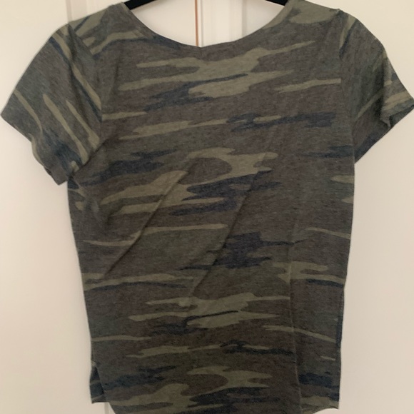camo tshirt - Picture 2 of 3
